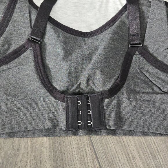 New 3-Pack Women’s Nursing Bras – Size Medium - Picture 5 of 6